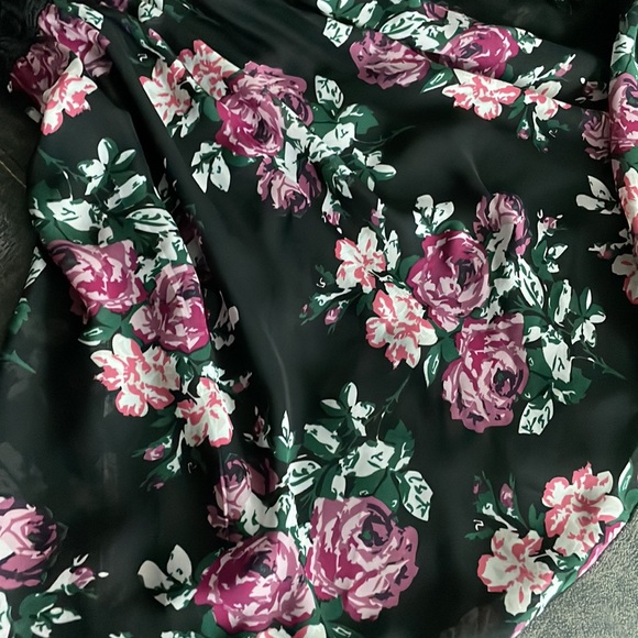 Black Floral Flare Mini Dress - Picture 2 of 8